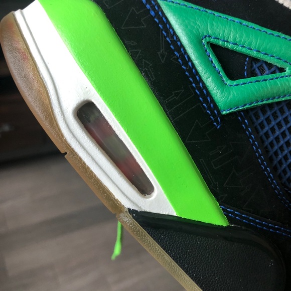 Jordan 4 lightning. Jordan 4 Doernbecher - Picture 10 of 11